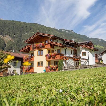 Haus Rosmarie Apartment Neustift im Stubaital Luaran gambar