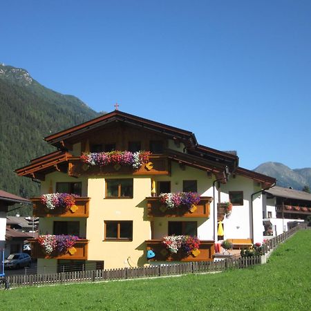 Haus Rosmarie Apartment Neustift im Stubaital Luaran gambar