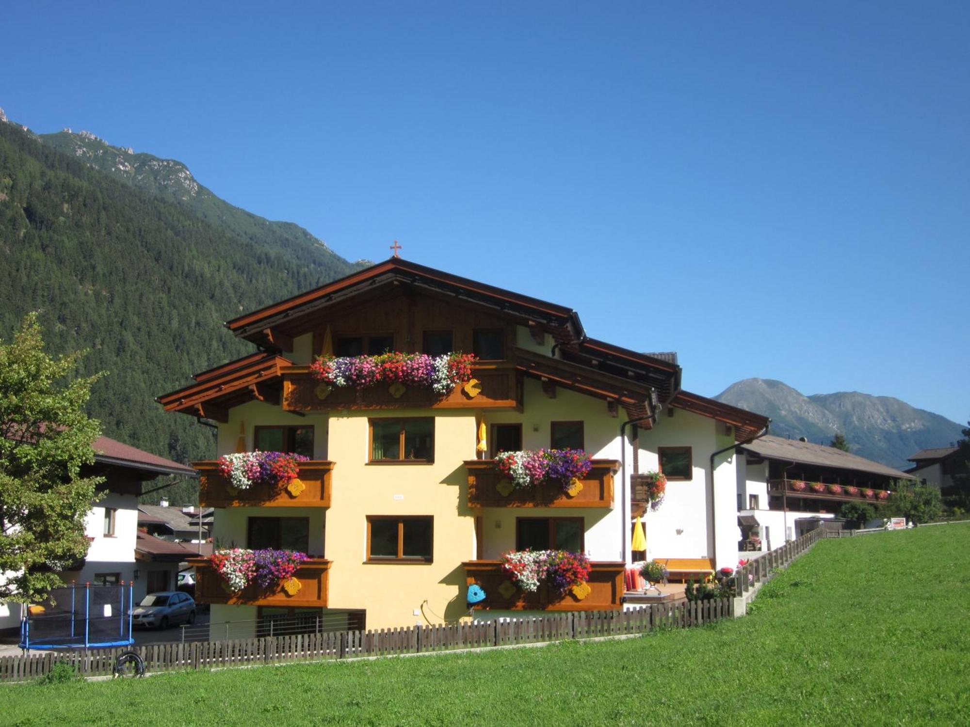 Haus Rosmarie Apartment Neustift im Stubaital Luaran gambar